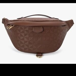 Fanny Pack Crossbody Bags for Women, Sling Bag for Women Small Belt Chest Bum